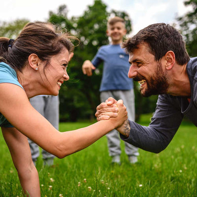 Supermamas & Superpapas: Wie du die perfekte Balance in der modernen Familie findest